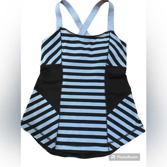lululemon athletica Tops - Lululemon Women’s Tank Top Built in bra Size 6